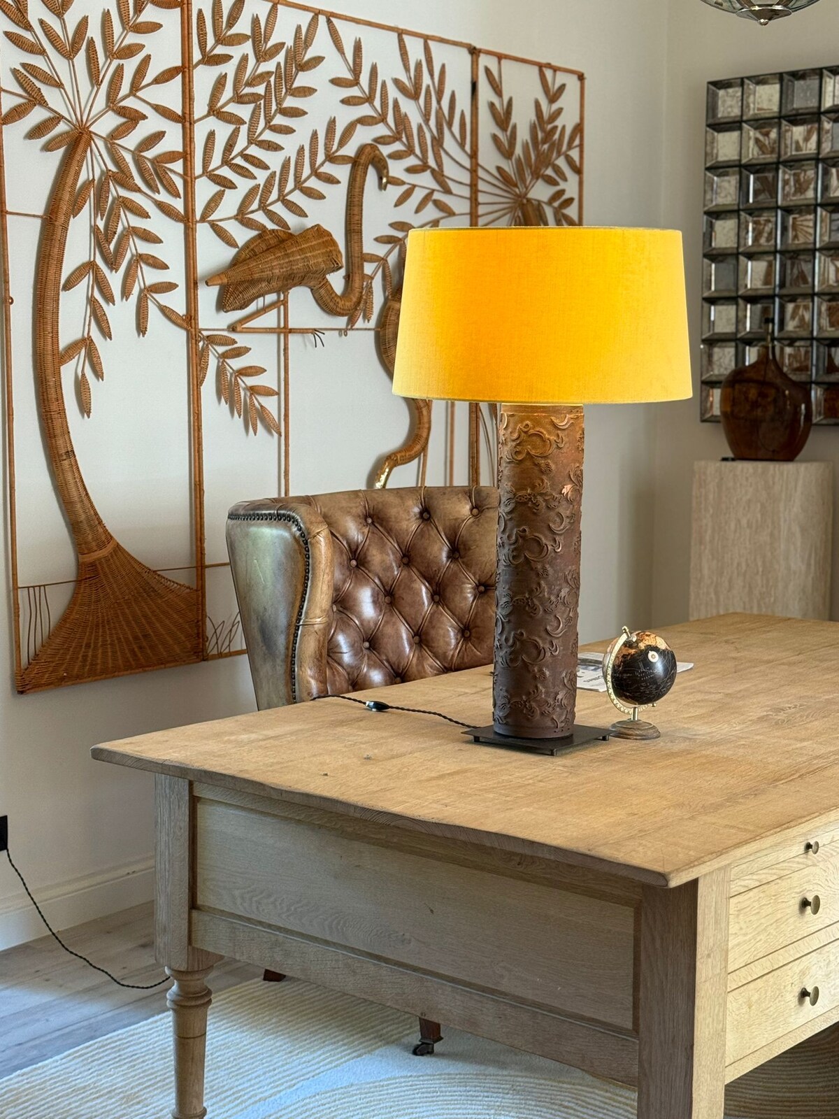 Licht en textiel at The Jacob House